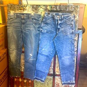 a.n.a boyfriend jeans gently worn cargo style 
Ana boyfriend jeans skinny style